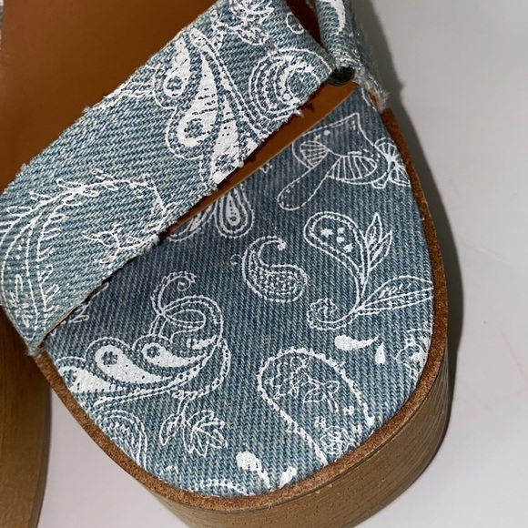 Lucky Brand sandals wedges Demmia acid denim hazy paisley NEW size 10 mushrooms - Picture 9 of 10